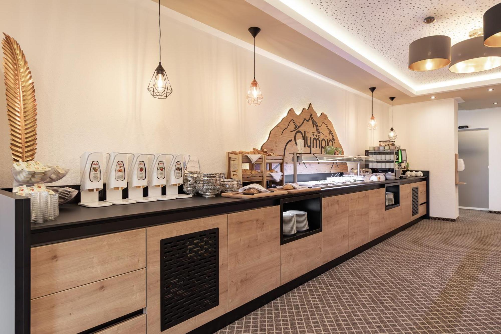 Das Aparthotel Olympia Tirol Seefeld in Tirol Kültér fotó