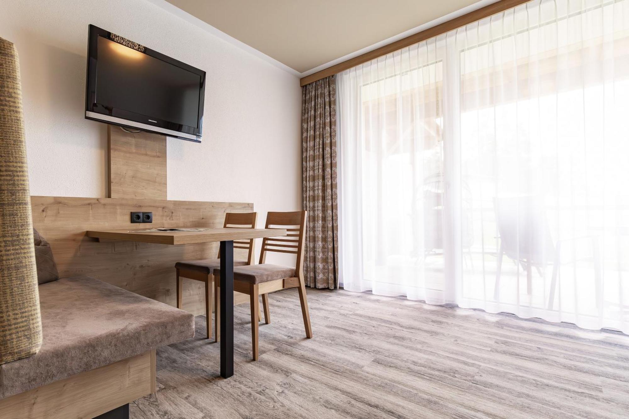 Das Aparthotel Olympia Tirol Seefeld in Tirol Kültér fotó